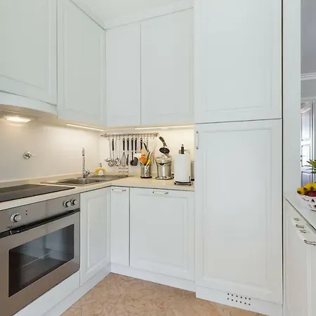 Le Corot * Больё-сюр-Мер